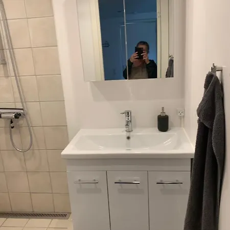 Your Place * 海莱乌